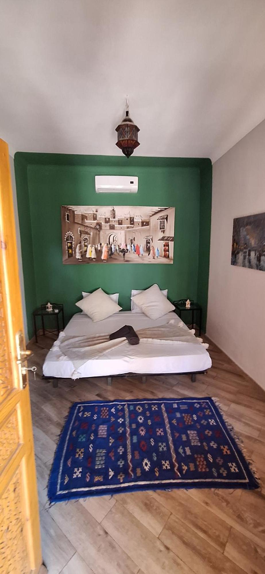 Hotel Jenny Lynn à Tazrou Extérieur photo