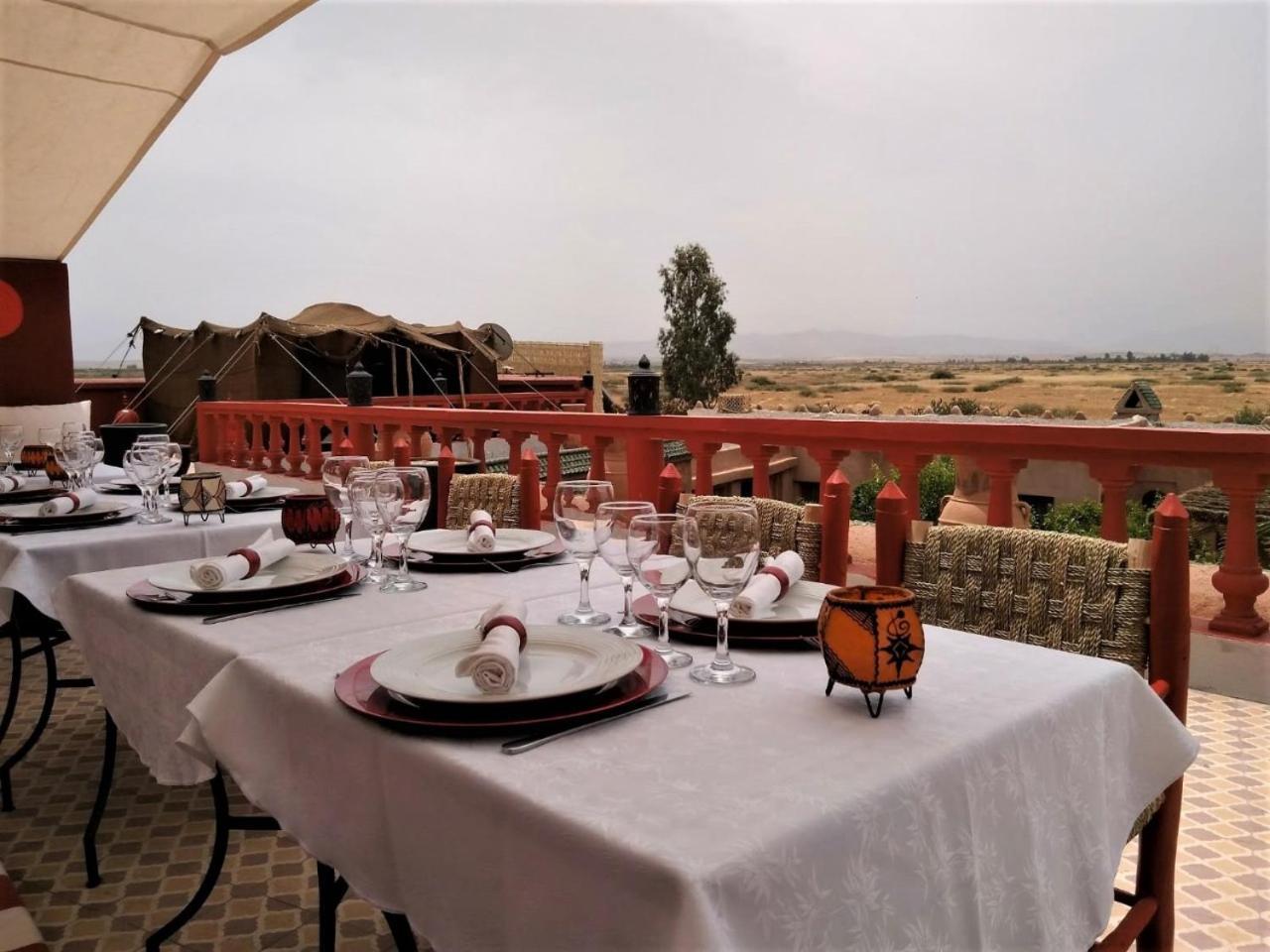 Hotel Jenny Lynn à Tazrou Extérieur photo