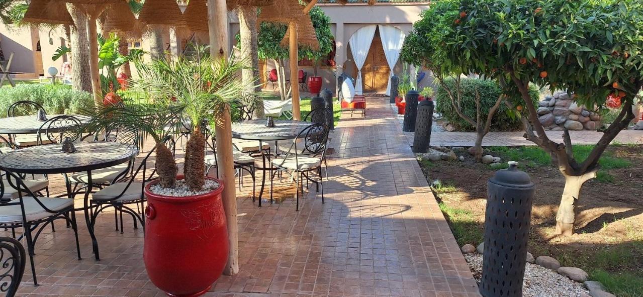 Hotel Jenny Lynn à Tazrou Extérieur photo